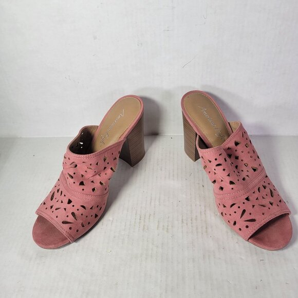 American Eagle Outfitters Pink Sandals - Picture 1 of 3